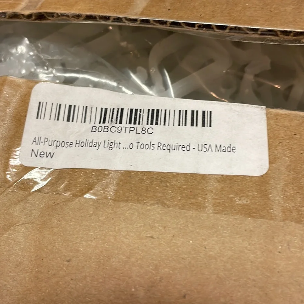 NWT Holipro 400 Pack Holiday/Christmas Light Clips